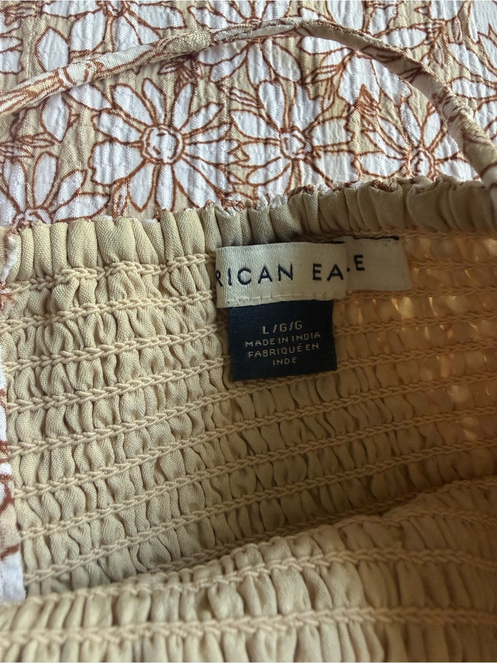 American Eagle Outfitters Floral Smocked Mini Dress in Beige and White - Picture 5 of 5